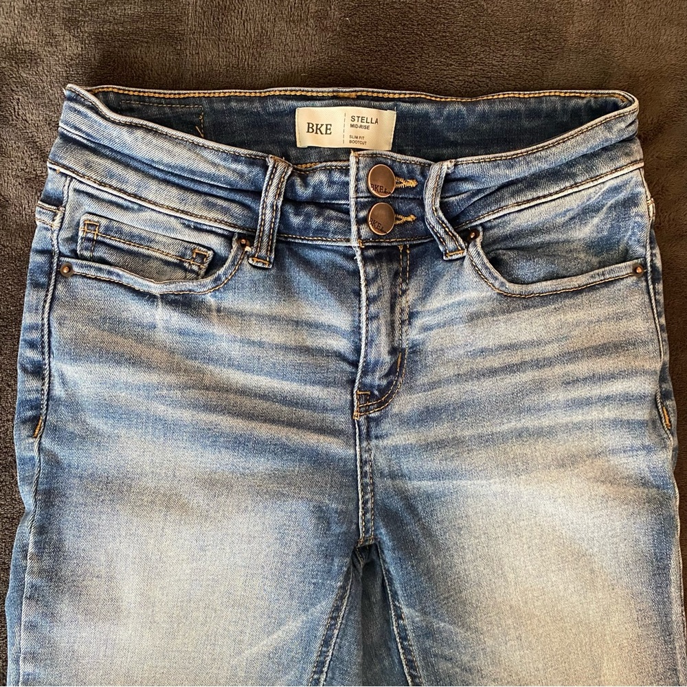 Buckle Stella Mid-Rise Bootcut Jeans